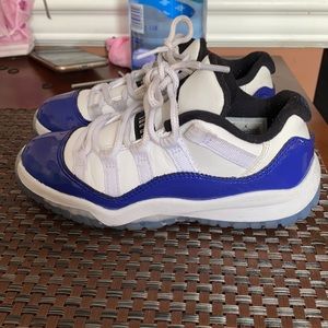 Jordan 11 Retro Low